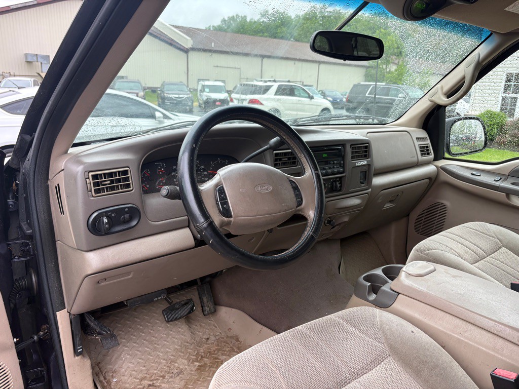 2001 Ford Excursion Image 14