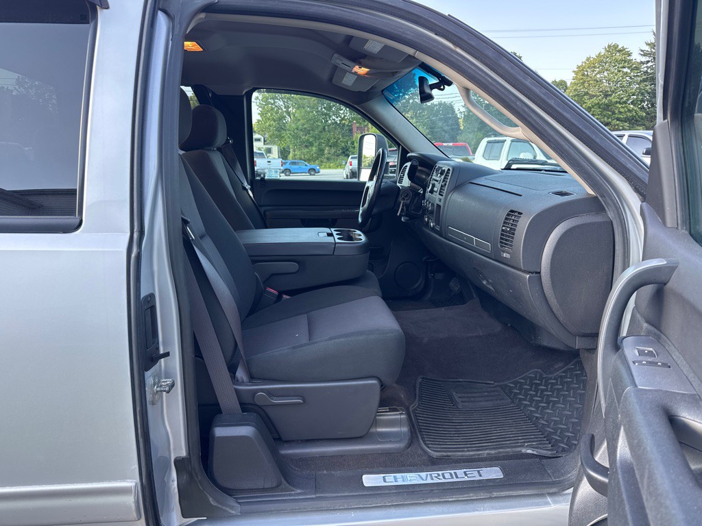 2012 Chevrolet Silverado 1500 Image 13