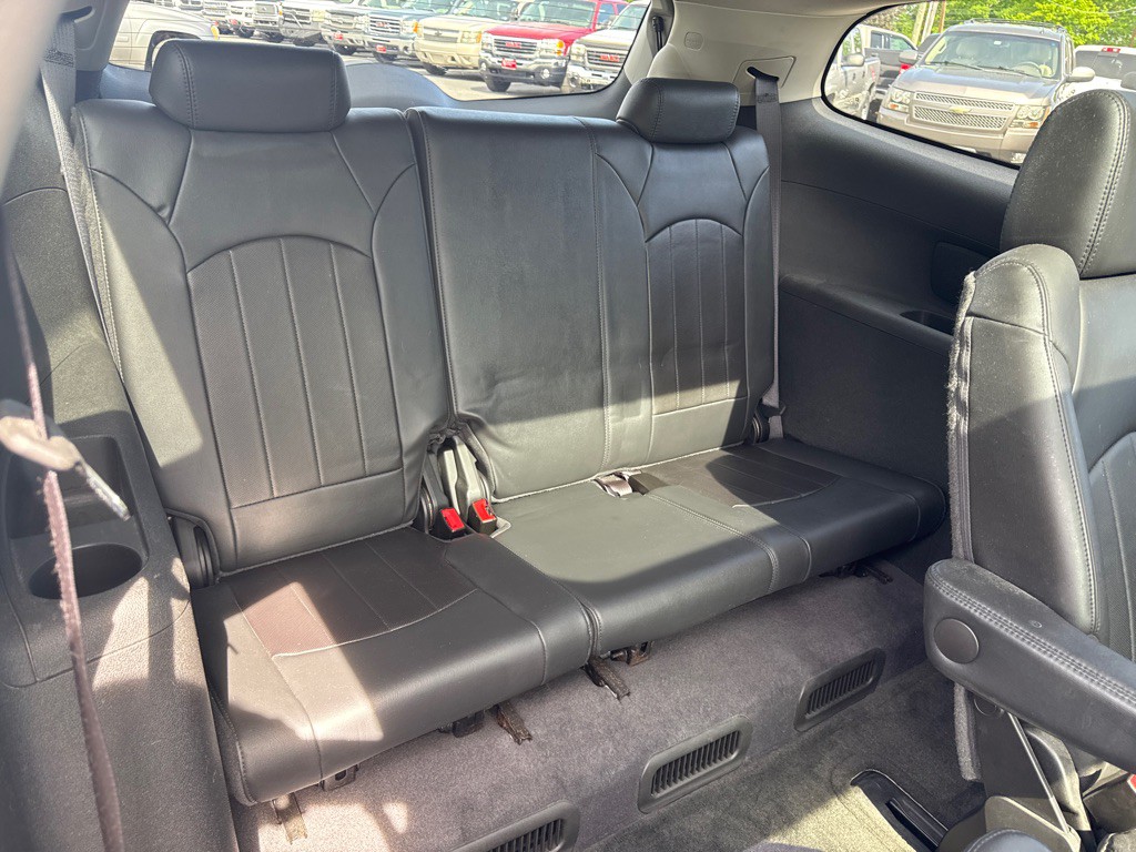 2012 Buick Enclave Image 15
