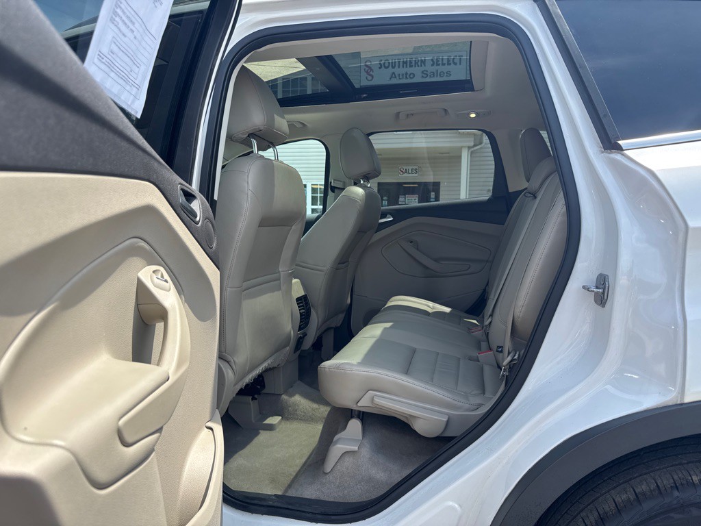 2015 Ford Escape Image 11