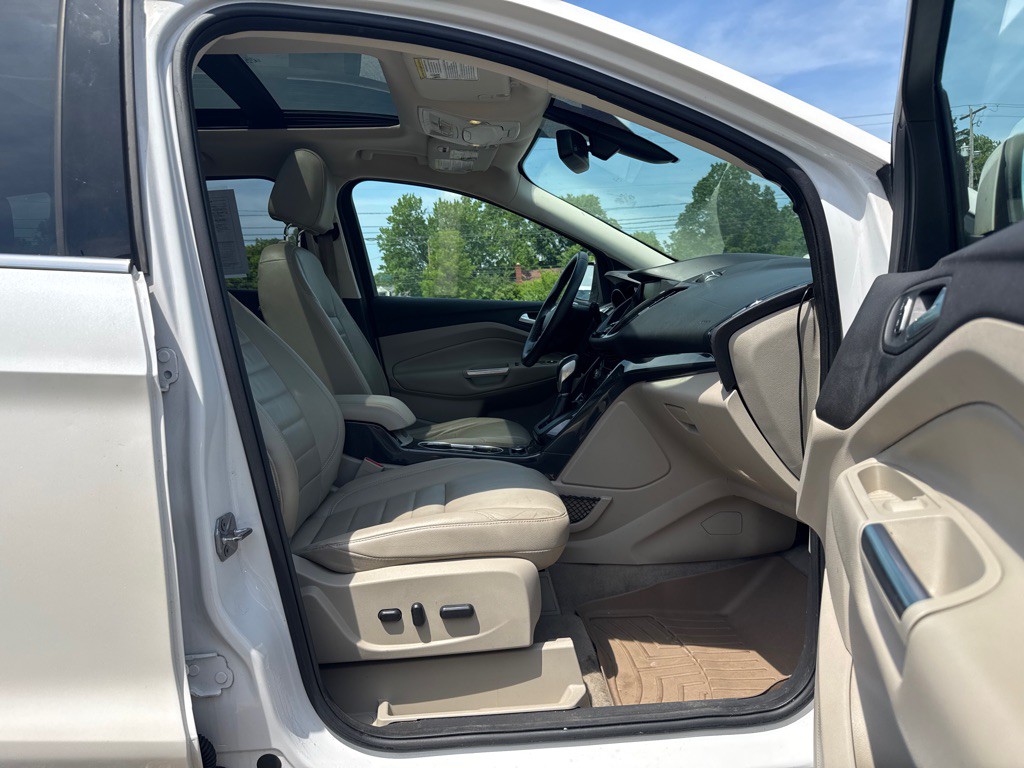 2015 Ford Escape Image 12
