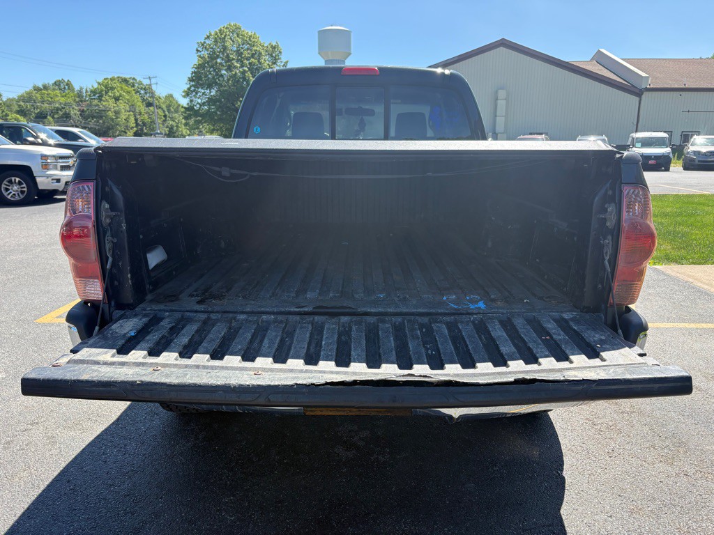 2006 Toyota Tacoma Image 8
