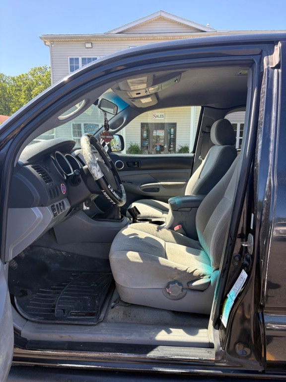 2006 Toyota Tacoma Image 10