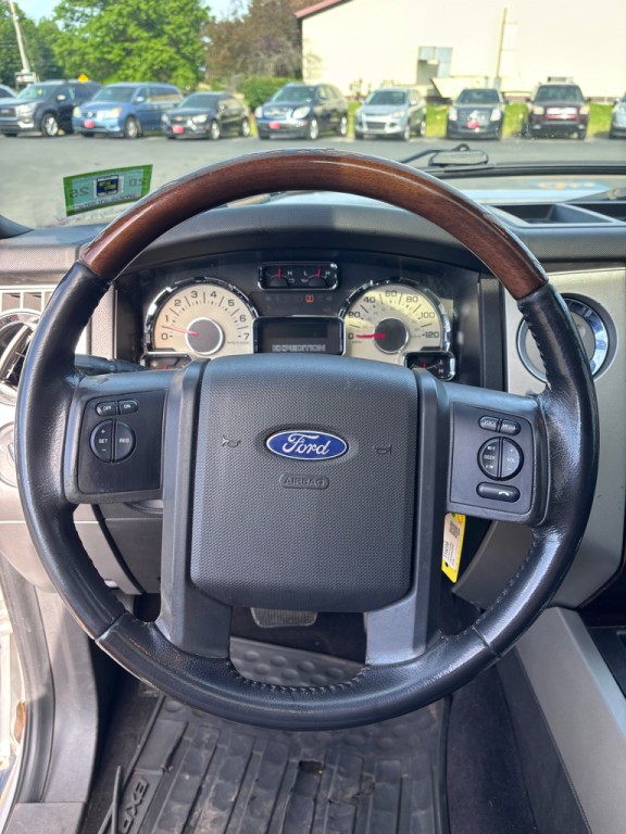 2010 Ford Expedition Image 17