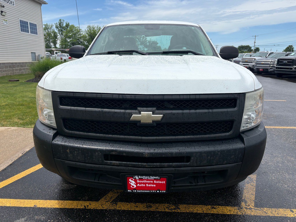 2010 Chevrolet Silverado 1500 Image 3