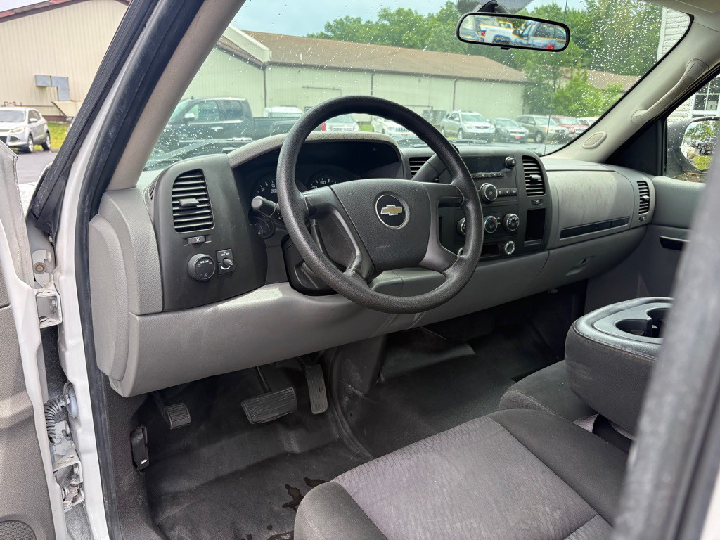 2010 Chevrolet Silverado 1500 Image 13