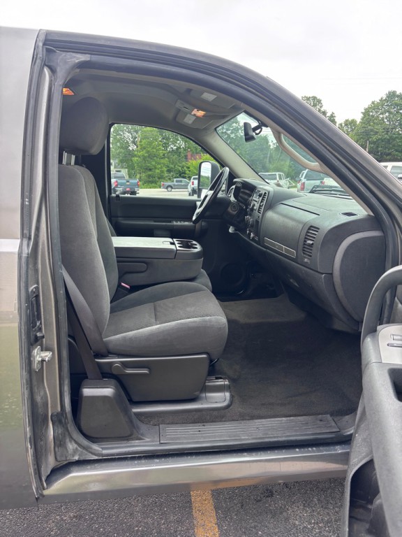 2008 Chevrolet Silverado 1500 Image 12
