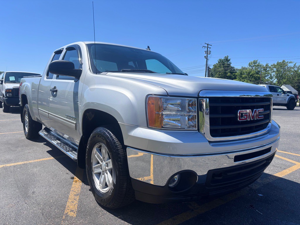 2011 GMC Sierra 1500 Image 4