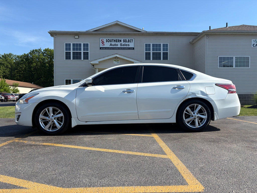 2014 Nissan Altima Image 1
