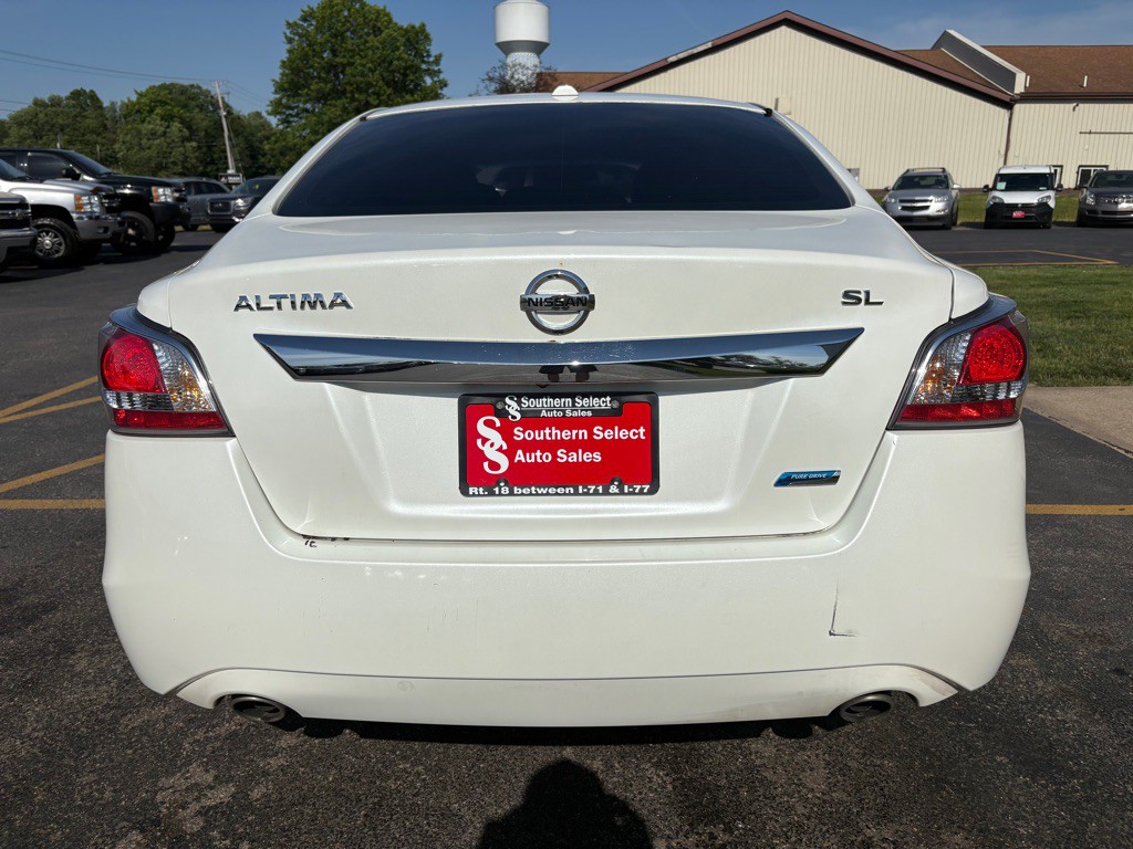 2014 Nissan Altima Image 7