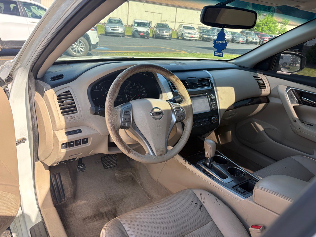 2014 Nissan Altima Image 13