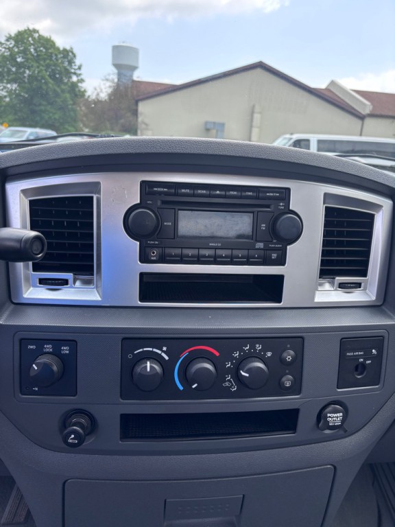 2007 Dodge Ram 1500 Image 15