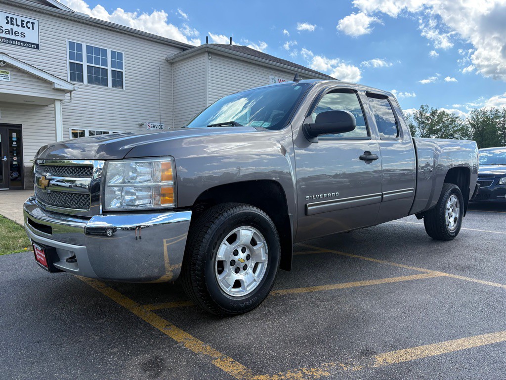 2013 Chevrolet Silverado 1500 Image 2