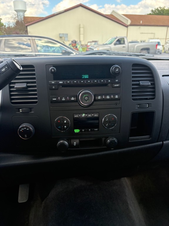 2013 Chevrolet Silverado 1500 Image 16