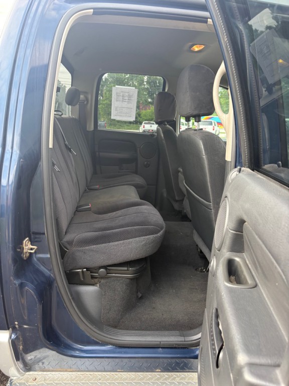2004 Dodge Ram 1500 Image 12