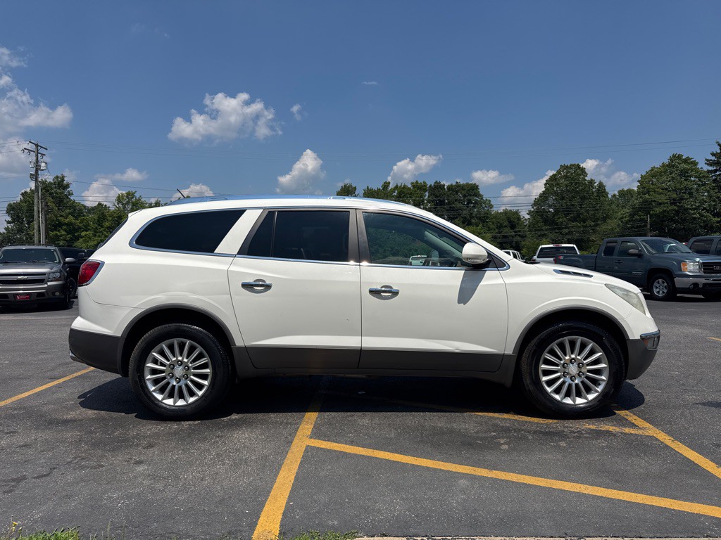 2011 Buick Enclave Image 5