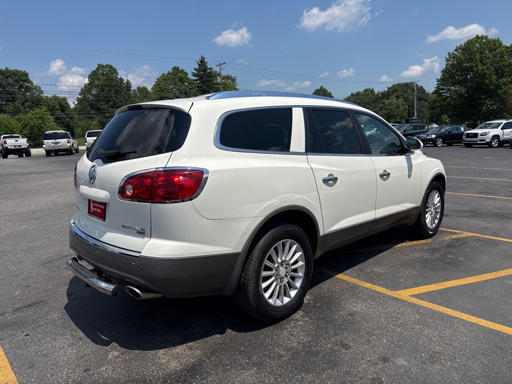 2011 Buick Enclave Image 6