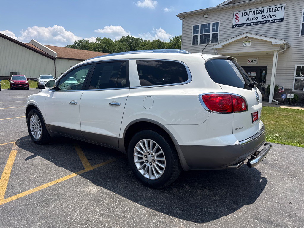 2011 Buick Enclave Image 8