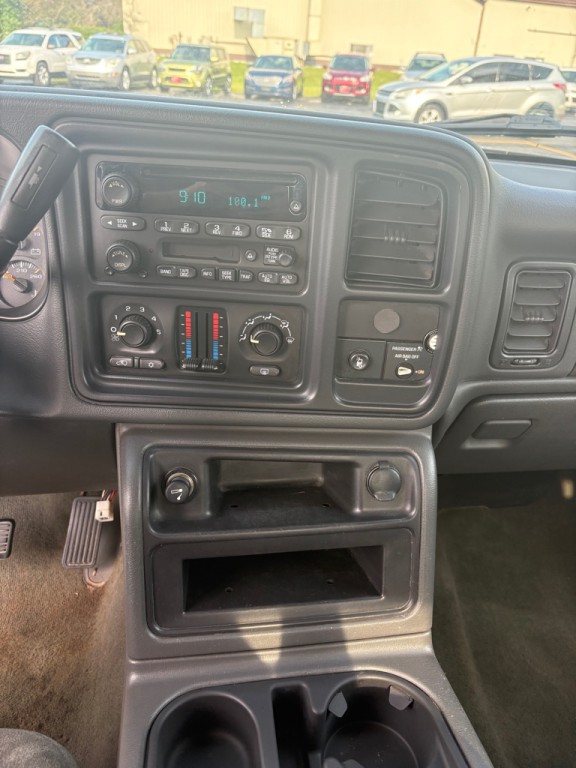 2004 Chevrolet Silverado 1500 Image 14