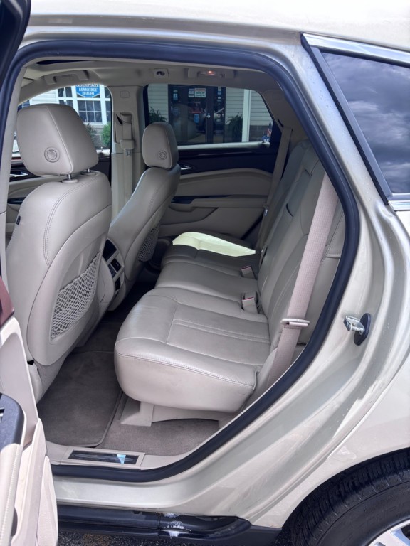2013 Cadillac SRX Image 10