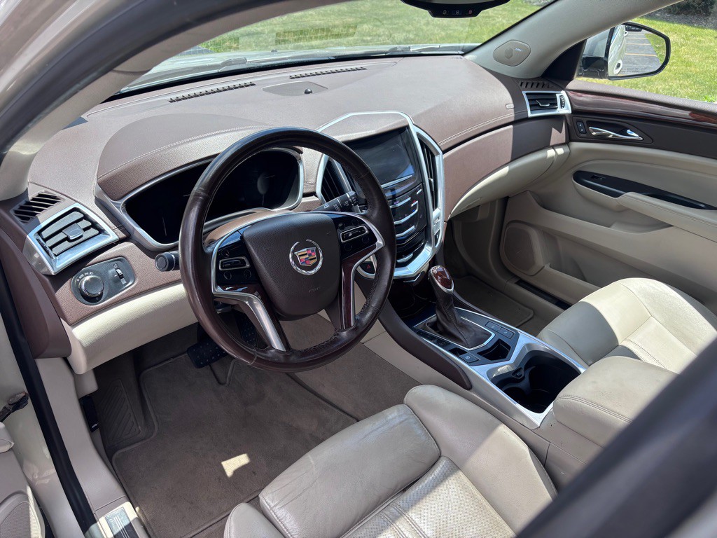 2013 Cadillac SRX Image 14