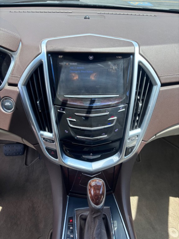 2013 Cadillac SRX Image 19