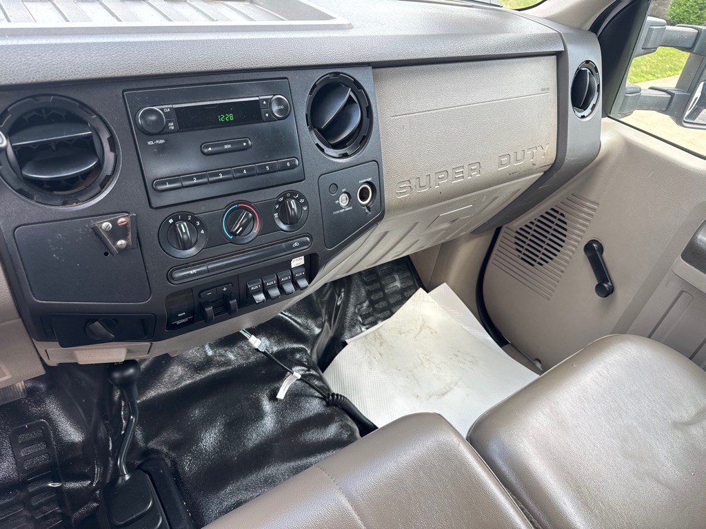 2008 Ford F-350 Image 13