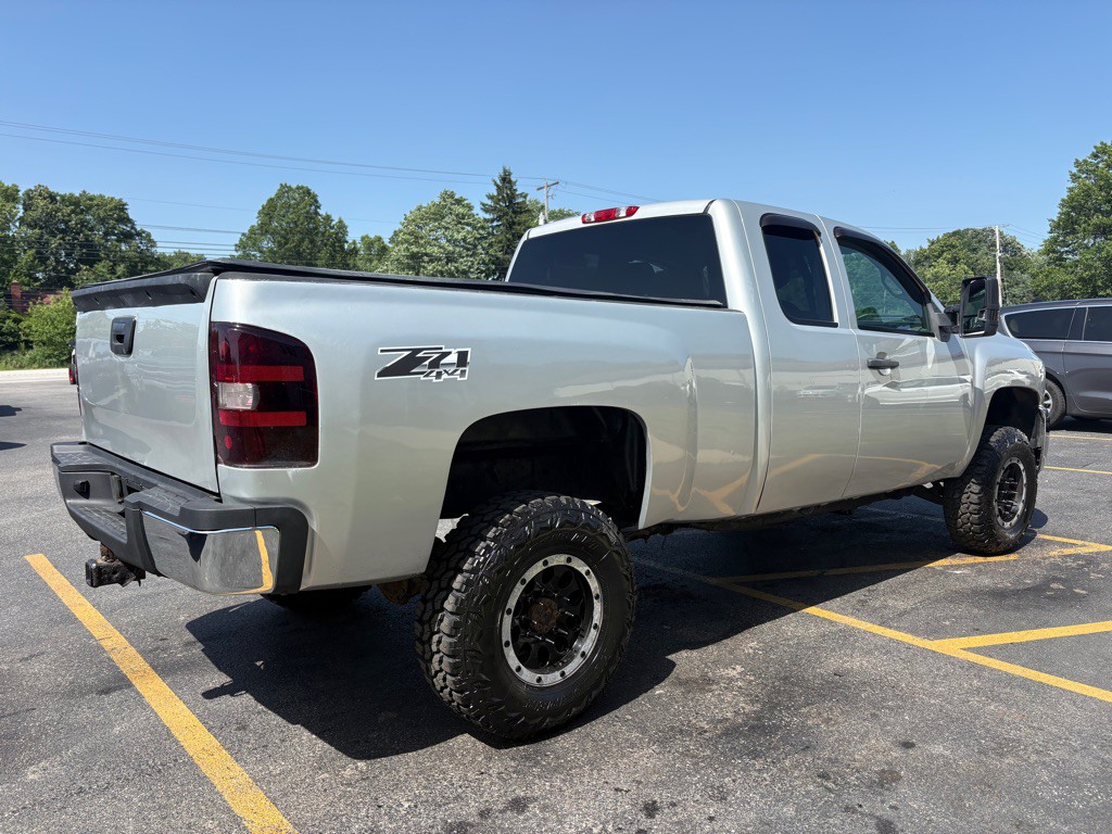 2010 Chevrolet Silverado 1500 Image 6