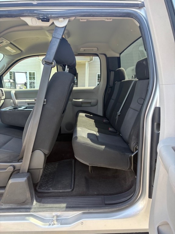 2010 Chevrolet Silverado 1500 Image 10
