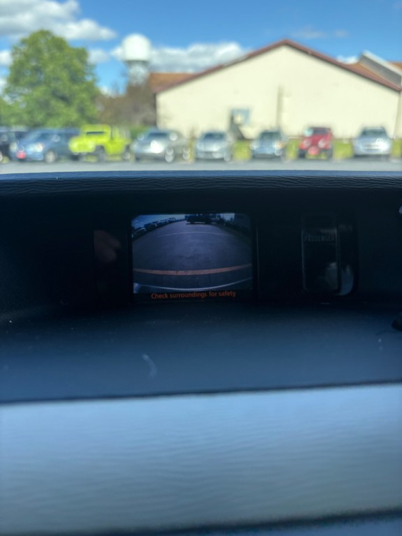 2013 Toyota Sienna Image 17