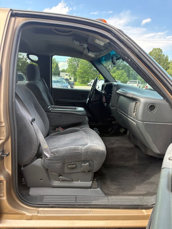 2001 Chevrolet Silverado 1500 Image 11