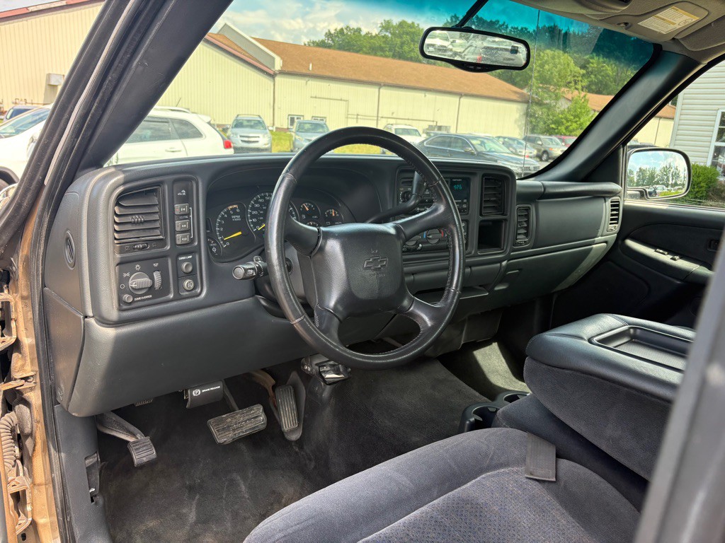 2001 Chevrolet Silverado 1500 Image 13