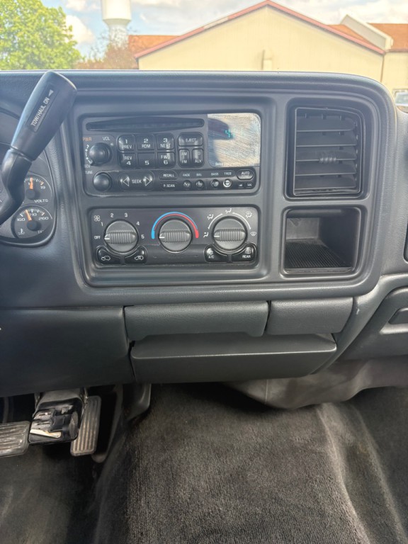 2001 Chevrolet Silverado 1500 Image 15