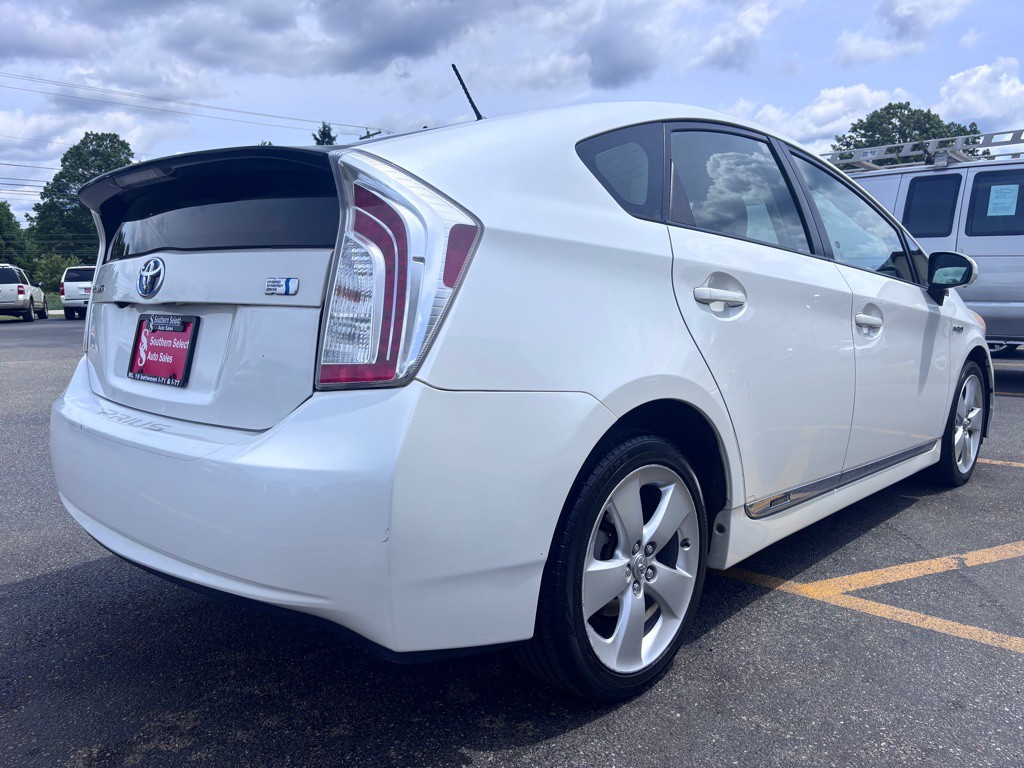 2012 Toyota Prius Image 6