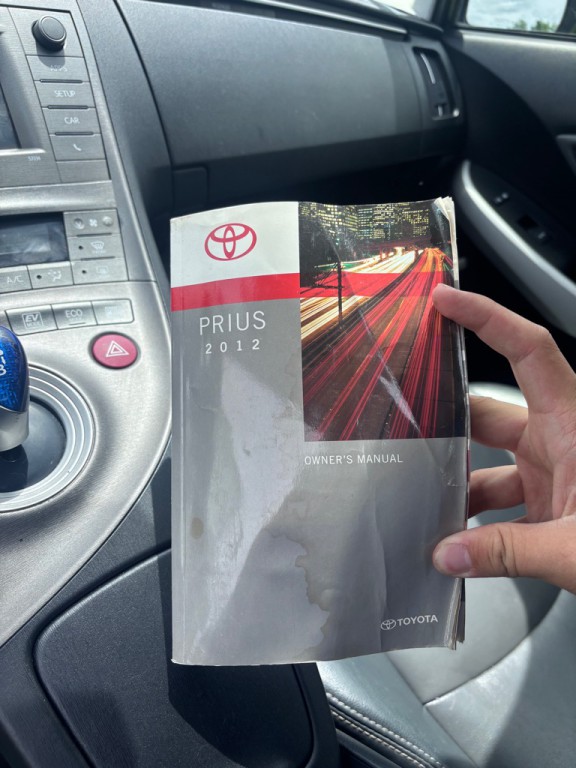 2012 Toyota Prius Image 19