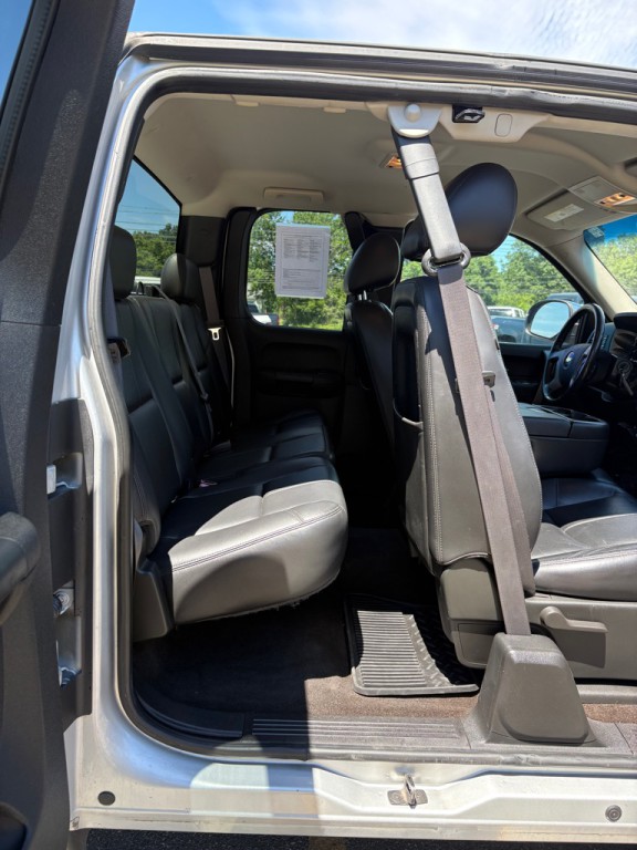 2011 Chevrolet Silverado 1500 Image 14