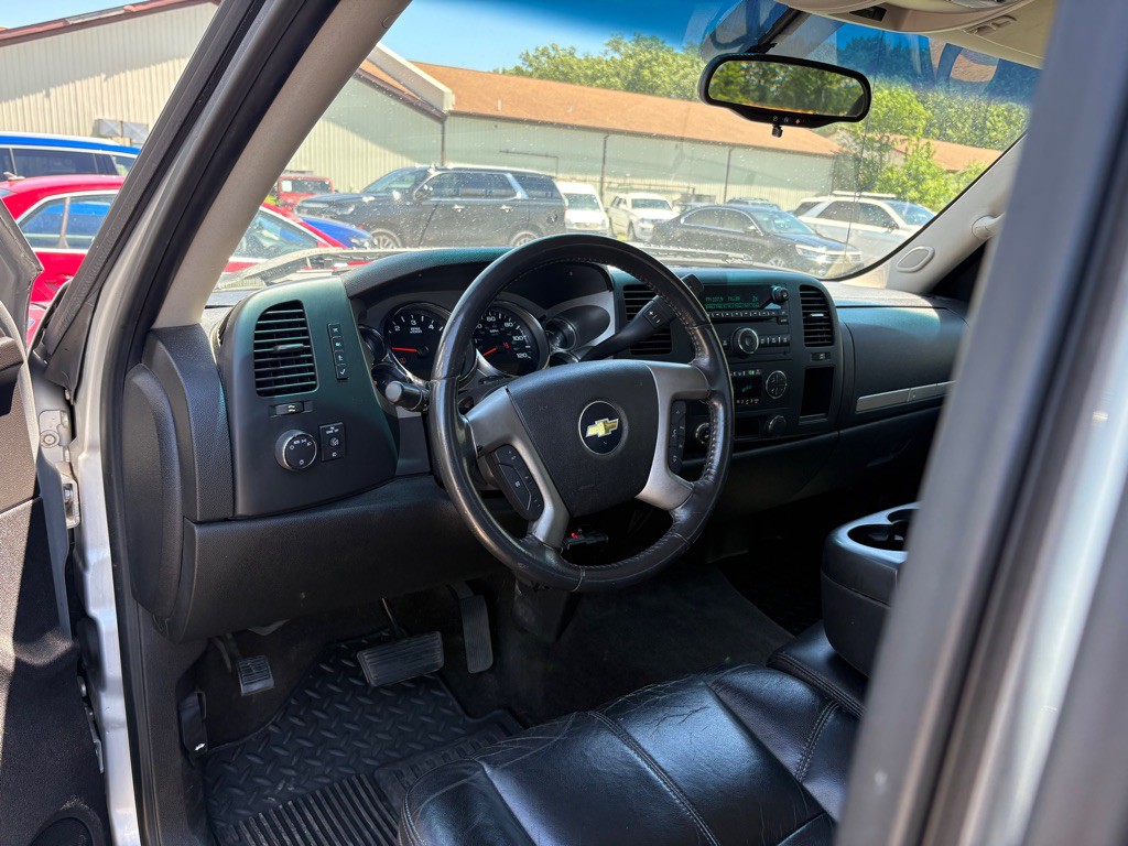 2011 Chevrolet Silverado 1500 Image 15