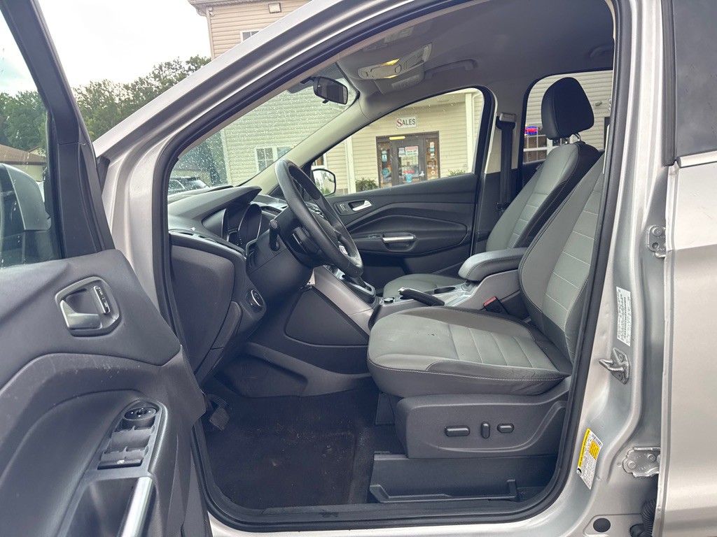 2016 Ford Escape Image 9