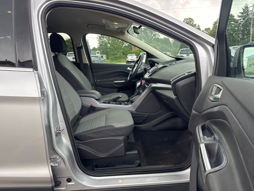 2016 Ford Escape Image 11