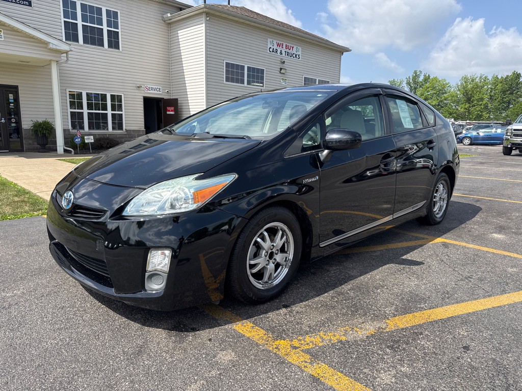 2010 Toyota Prius Image 2