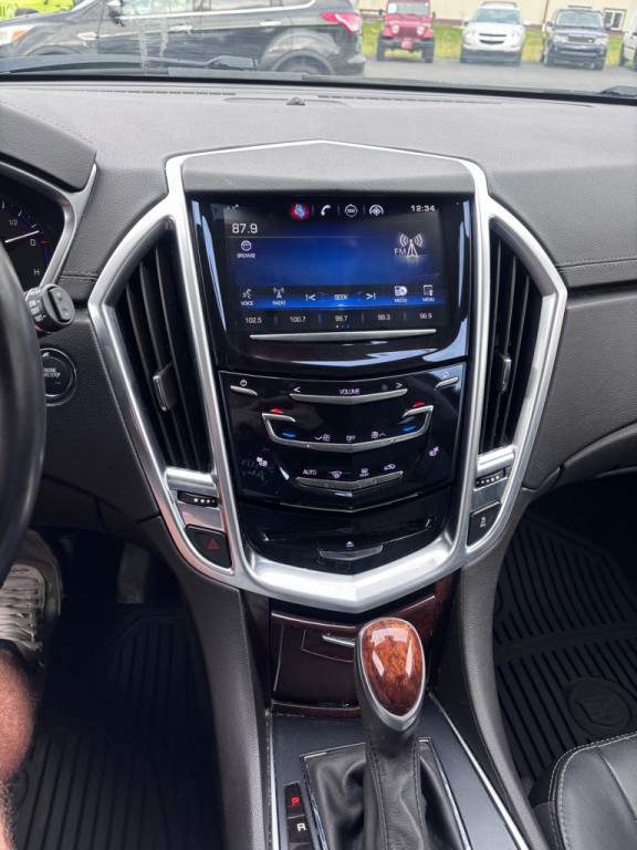 2016 Cadillac SRX Image 18