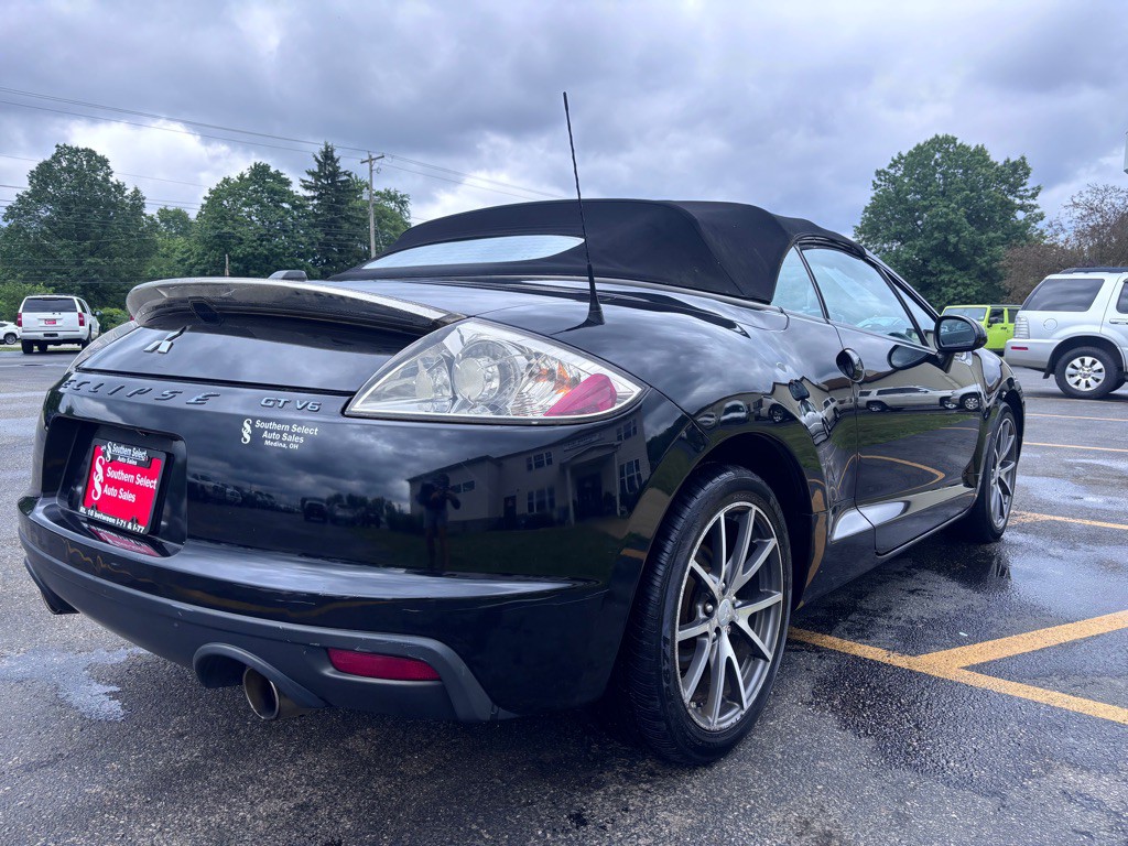 2011 Mitsubishi Eclipse Image 7
