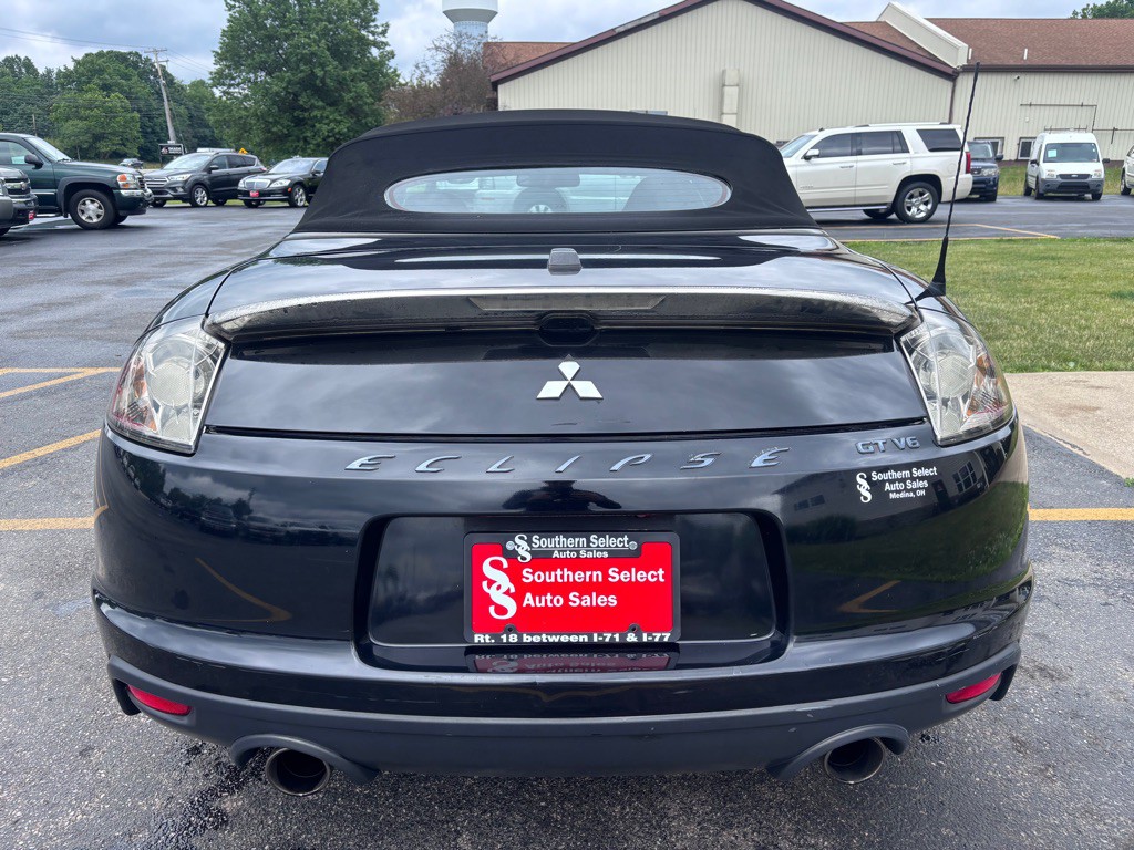 2011 Mitsubishi Eclipse Image 8