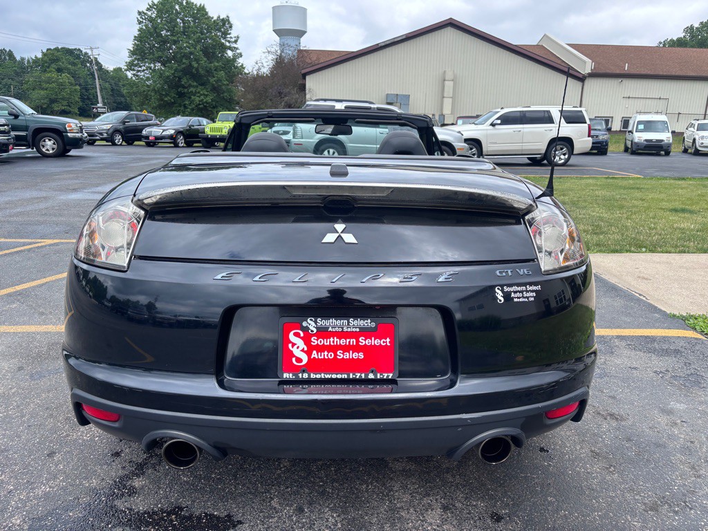 2011 Mitsubishi Eclipse Image 25