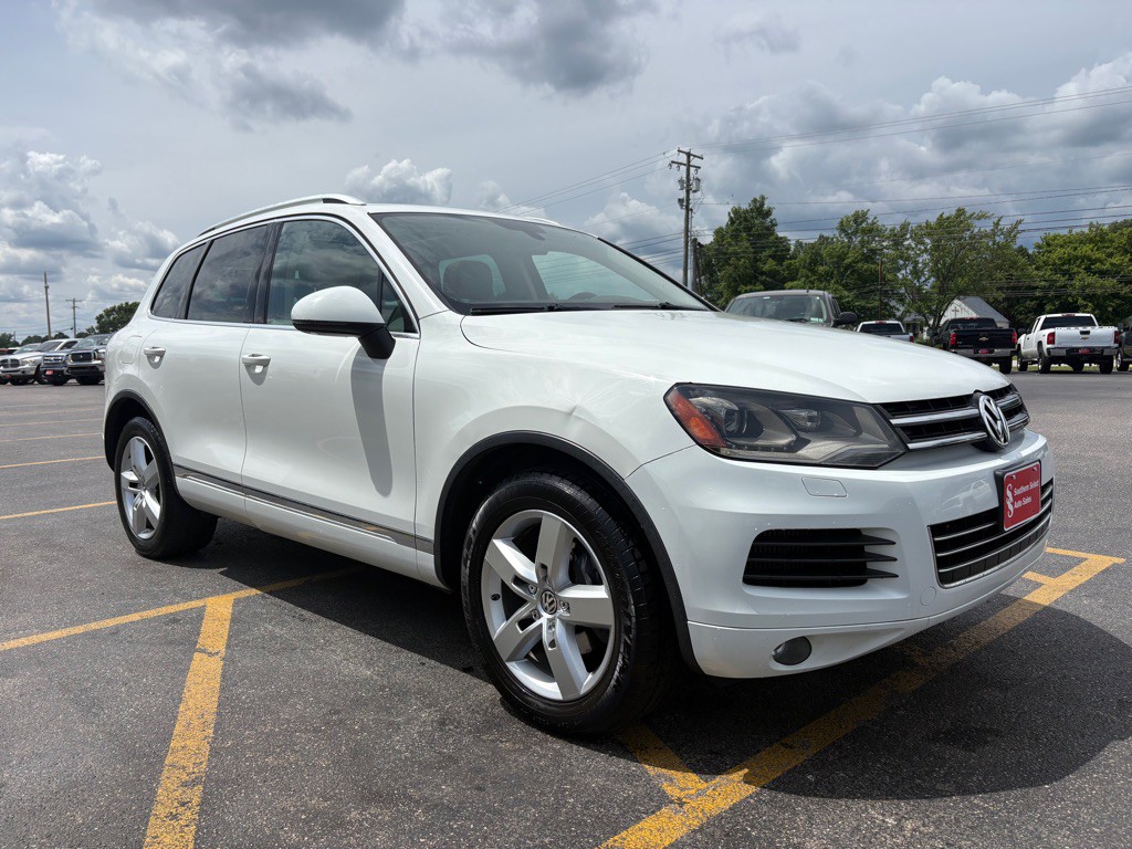 2013 Volkswagen Touareg Image 4