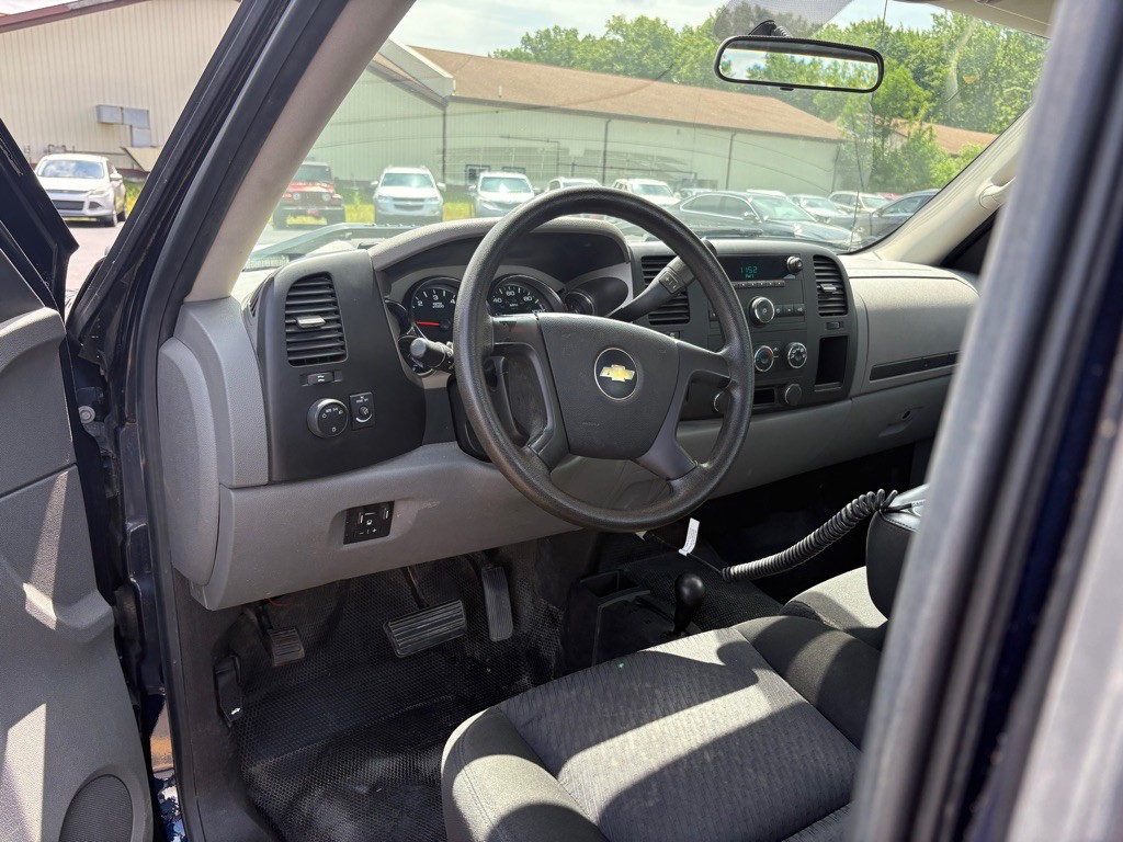 2010 Chevrolet Silverado 1500 Image 11