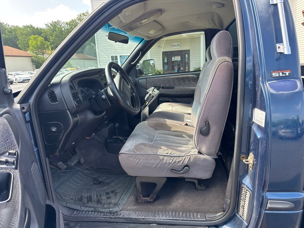 2001 Dodge Ram 2500 Image 12