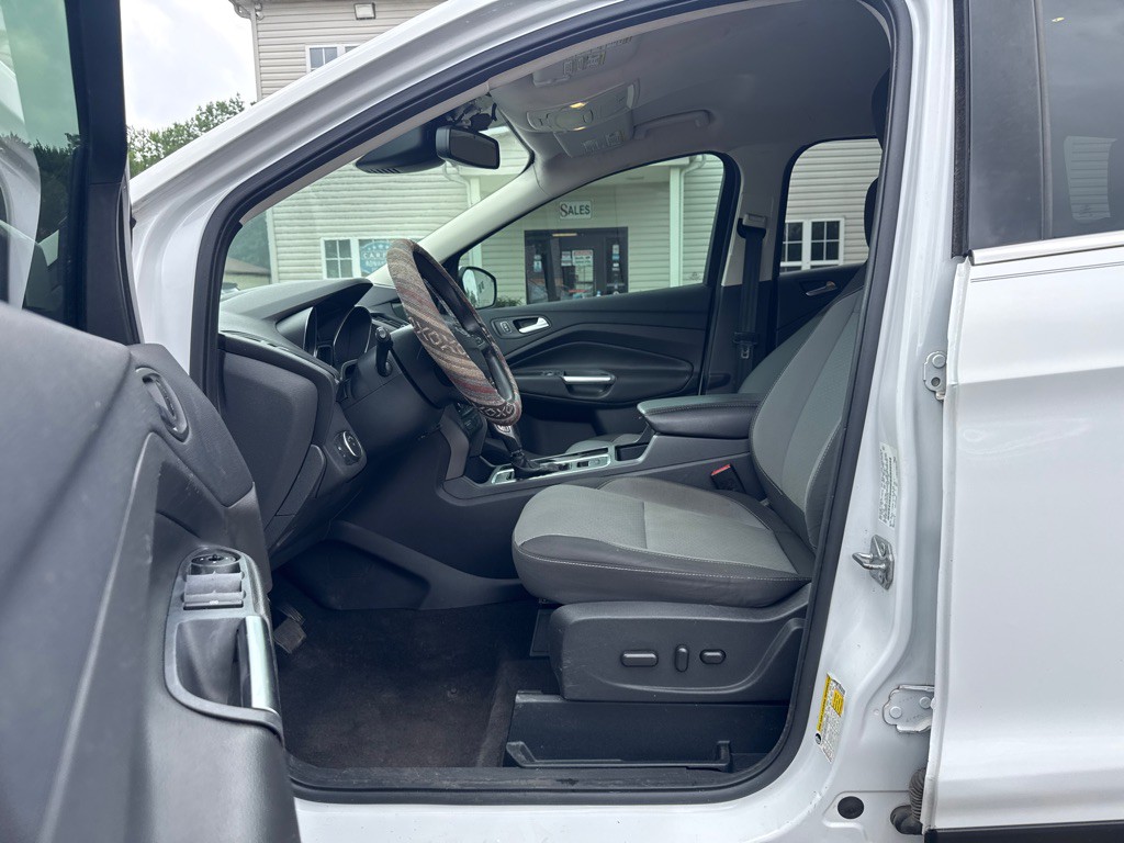 2018 Ford Escape Image 10