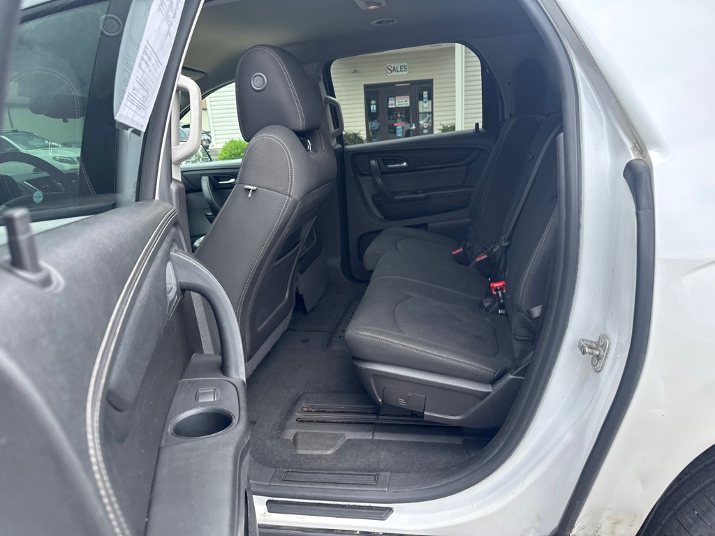 2016 GMC Acadia Image 10