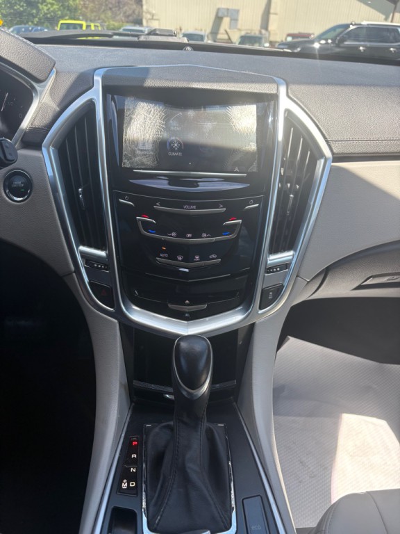 2013 Cadillac SRX Image 15